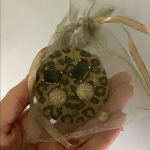 CHICOS NEVER WORN EARRINGS